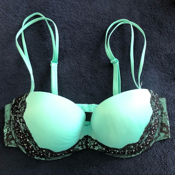 Mint Green with black lace bra - Picture 1 of 4